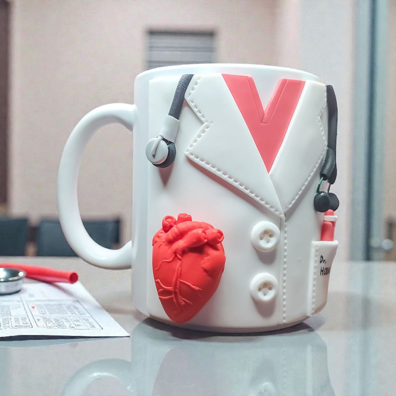 Mug Personnalisé Cardiologue – L'Élégance de la Cardiologie au Quotidien